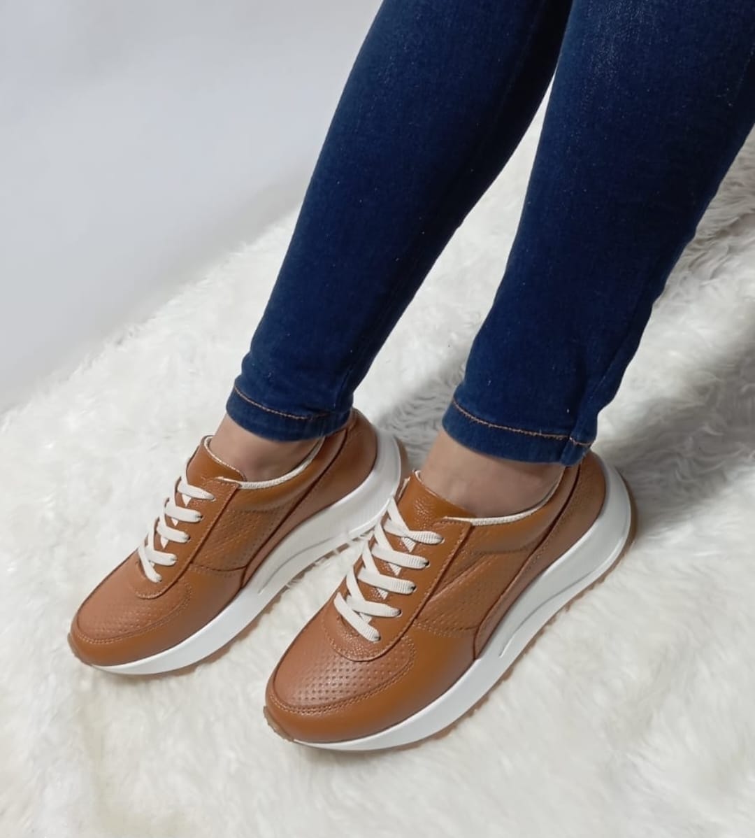 Deportivo Elegante Tonos 2 imagen 2